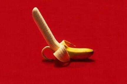 banana simboliza um pênis aumentado através de exercícios